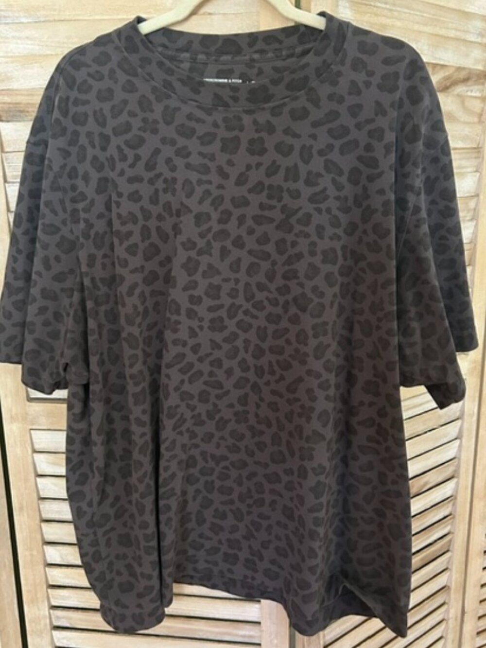 Abercrombie & Fitch Premium Heavyweight 2.0 Tee Men’s XL Gray Animal Print